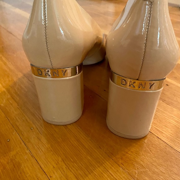 DKNY Pumps - Picture 3 of 4